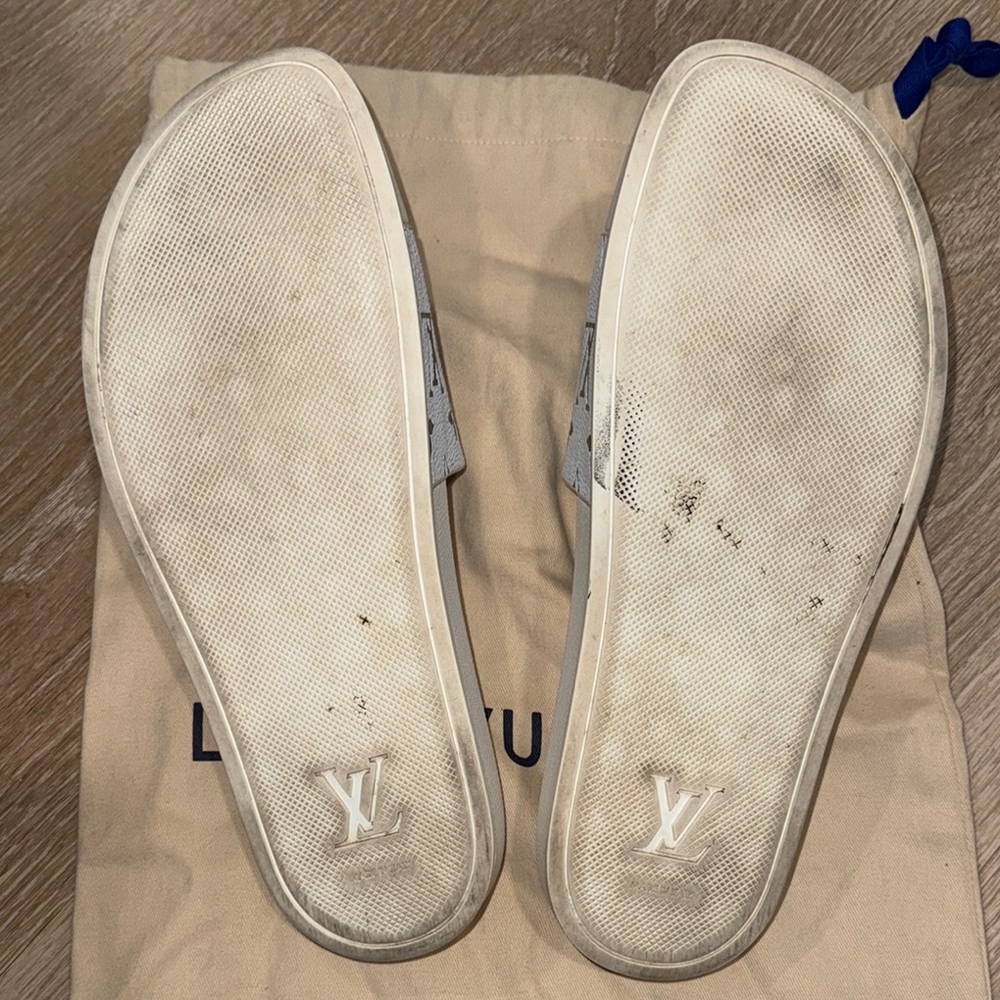 100% Authentic Louis Vuitton Monogram White Hologram Slides 🤍🤍 - Picture 6 of 15